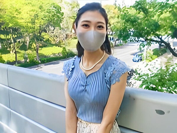 【元お天気お姉さんの限界プレイ】 アナルに男根2本挿し！ 美女が騎乗位で乱れ、バックでイキまくり♡ 素人娘の過激な挑戦！