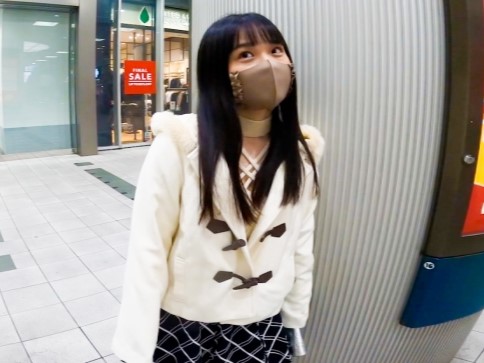 【巨乳美少女の悶絶プレイ】『気持ち良すぎる…』幼顔とアンバランスな美巨乳を揺らして、エッチなことに大興奮！敏感ボディを激しく責められ、可愛い声で喘ぎまくる！♡