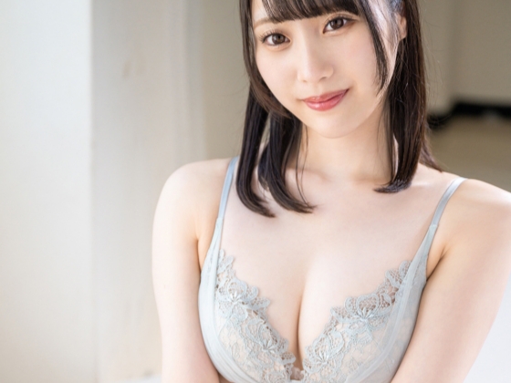 【AVデビュー！色白美少女】初々しい色白美ボディがAV解禁！まぶしいほどキレイなカラダで肉棒を挿入され、感じまくる姿に超興奮！！