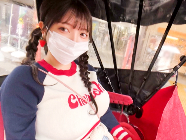 【爆乳美少女の浅草エッチな旅】『ダメ…ここじゃ恥ずかしい…』Hカップのデカ乳美少女がノーブラで浅草観光中、ホテルに連れ込まれ敏感マンコを責められまくる！我慢できずに潮吹きしちゃう姿が超エロい！デカ乳揺れまくりの本気セックスに興奮必至！♥︎