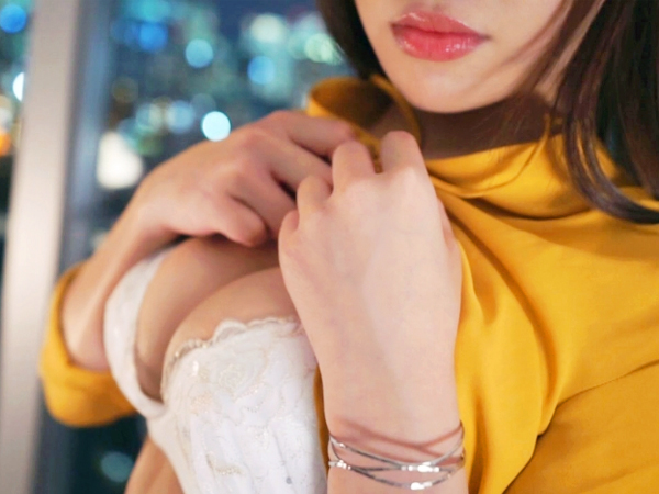 【巨乳美女のAV挑戦】「気持ち良すぎる…♥」美しさ追求のためAV出演！憧れの舞台で鬼ピストンに悶絶、淫らに乱れまくる濃密セックスで本気イキ連発！