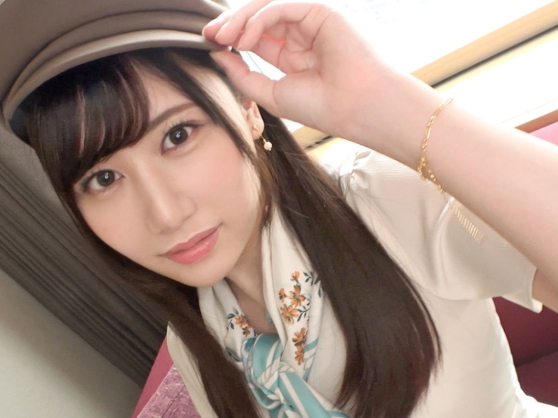 【無毛美少女の快楽堕ち】『気持ち良すぎる…』キュートなパイパン娘が肉棒でマ●コを激しく拡げられ、快感に溺れる！無防備なアソコが肉棒を欲しがり、カワイイ顔して感じまくる！無毛マ●コが肉棒を貪る姿に興奮必至！