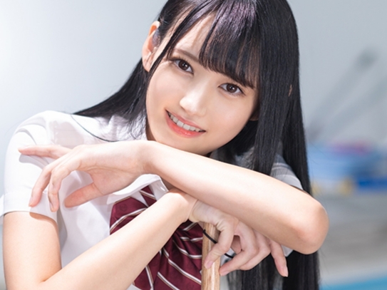 【制服美少女と甘酸っぱい青春SEX】超絶キュートな美少女が制服姿でエッチな大冒険！チ○コ挿入され、アオハルな快感に夢中♡