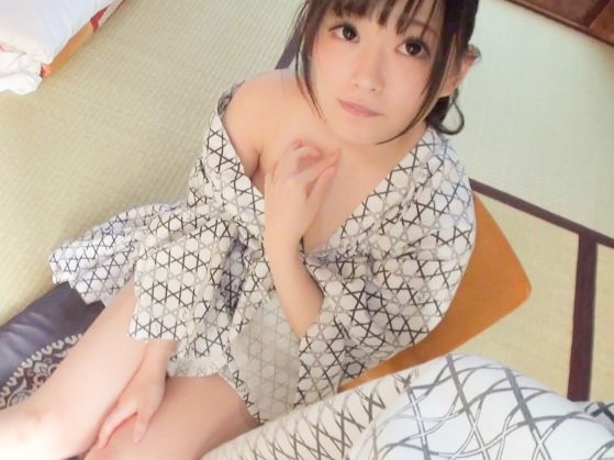 【混浴NTR】『彼氏には内緒だよ…』清純派美少女が温泉で悪徳スカウトに騙され、彼氏の目の届かない場所で寝取られセックス！裏切りの快楽に溺れる姿は必見！