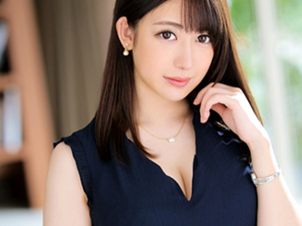 【色白美女の研究室】『こんなの初めて…』真面目な医療系研究職の三十路美女が、照れながらチンポをフェラ手コキ！バイブで敏感ボディを責められ、悶絶アクメ！！