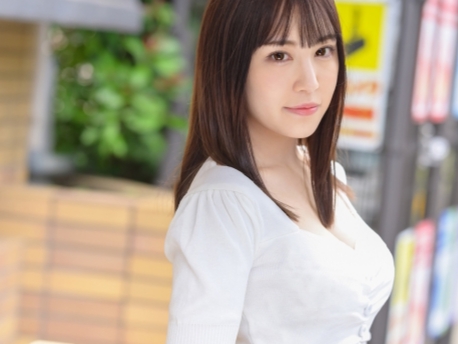 【美乳美少女の素人体験】『気持ち良すぎる…』美乳おっぱいが眩しい美少女が素人男性と濃厚セックス！快感に身を任せ、乱れまくる姿がエロ可愛い！素人男性との初々しい絡みに興奮必至！♡