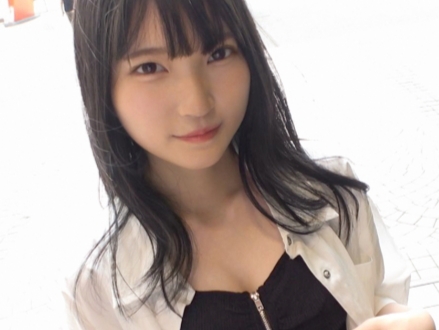 【透明感抜群の色白スレンダー】『気持ち良すぎる…』街で見つけた色白美女をナンパ！細身ボディが感度抜群で、肉棒を包み込むオマンコがエロすぎる！街中で見つけた天使とのハメ撮り風セックス！♡