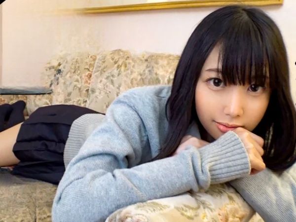 【10代美少女の甘えん坊セックス】『もっと激しくして…♥』若さ溢れる美少女が年上おじさんとラブラブ生ハメ！ウブな反応がたまらない！