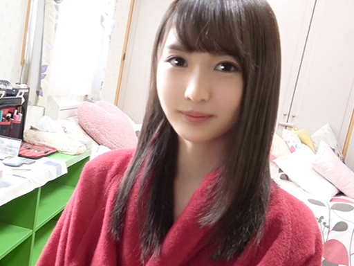 【美脚美少女の誘惑】『奥まで…気持ちいい…』スレンダーな美少女が肉棒を膣内で迎え撃つ！ギンギンのチ○ポを膣壁で締めつけ、めちゃカワな顔で中出し懇願♡ 膣内射精でイキまくる！