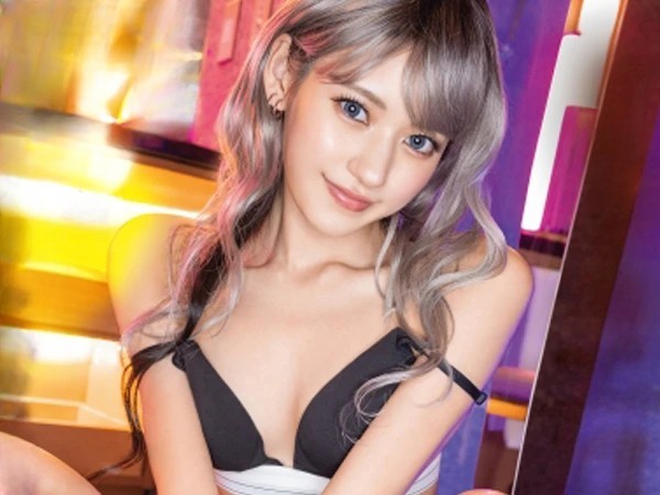 【神ギャルの寝起きセックス】『もう…仕方ないな…』眠そうな目をしたギャルが、彼氏の欲望に負けて生ハメセックス！眠気も吹っ飛ぶほどの快感に、中出しも許しちゃうヤバい夜♡