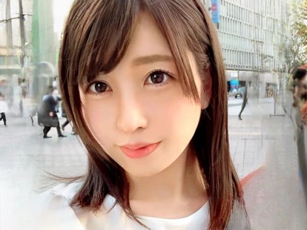 【柔軟JDの秘密プレイ】『気持ち良すぎる…』軟体ボディのパイパン即イキ女子大生が、立ちバックで美尻を揺らしながら激ピストンに悶絶！プライベートSEXを盗撮風にキャッチ！♡